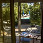 Les Persedes Hotel Lavilledieu (Ardeche)