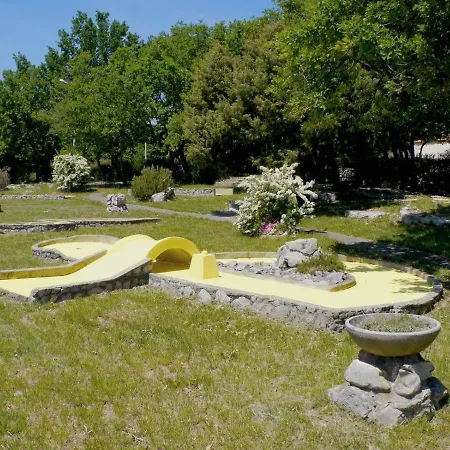 Les Persedes Hotel Lavilledieu (Ardeche)