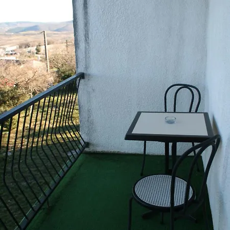 Les Persedes מלון Lavilledieu (Ardeche)