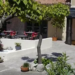 Hotel Les Persedes Lavilledieu (Ardeche)