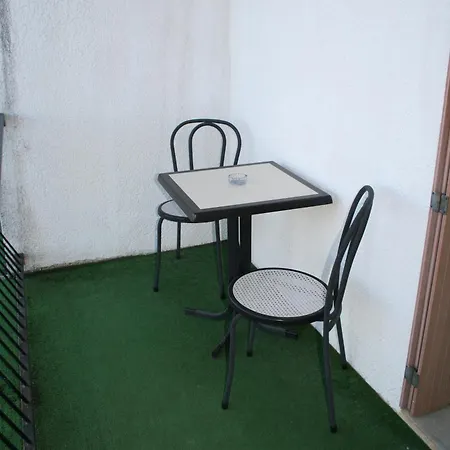 Hotel Les Persedes Lavilledieu (Ardeche)