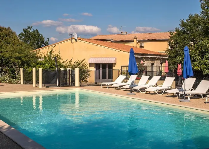 Hotel Les Persèdes 2*
